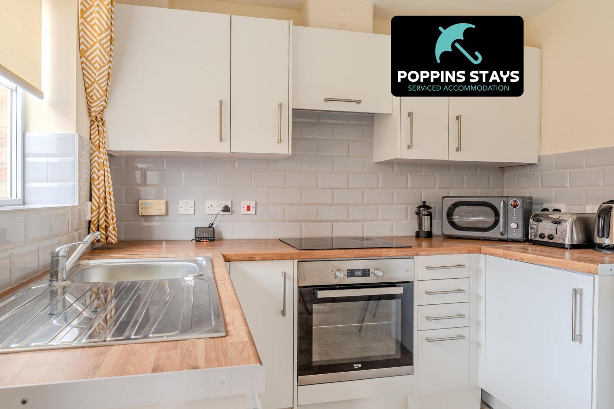 Quiet House, Prkg-3 Cars, Contractors & Families, York Centre 10Mins Villa Exterior photo